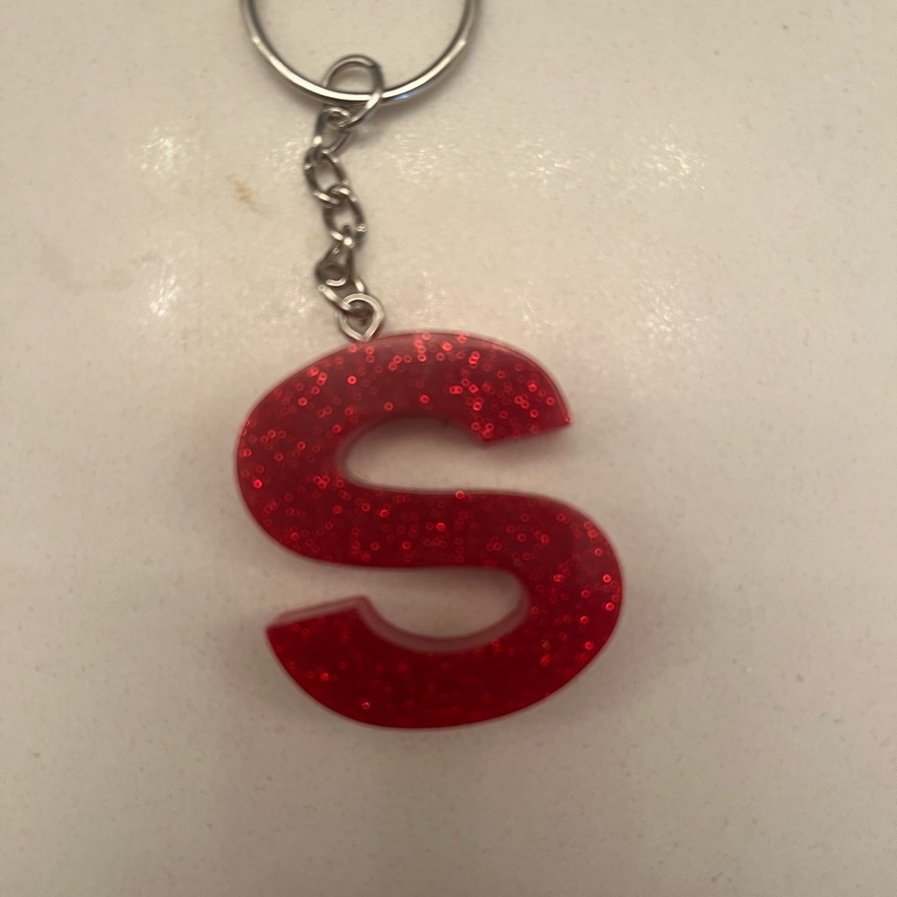 S keychain